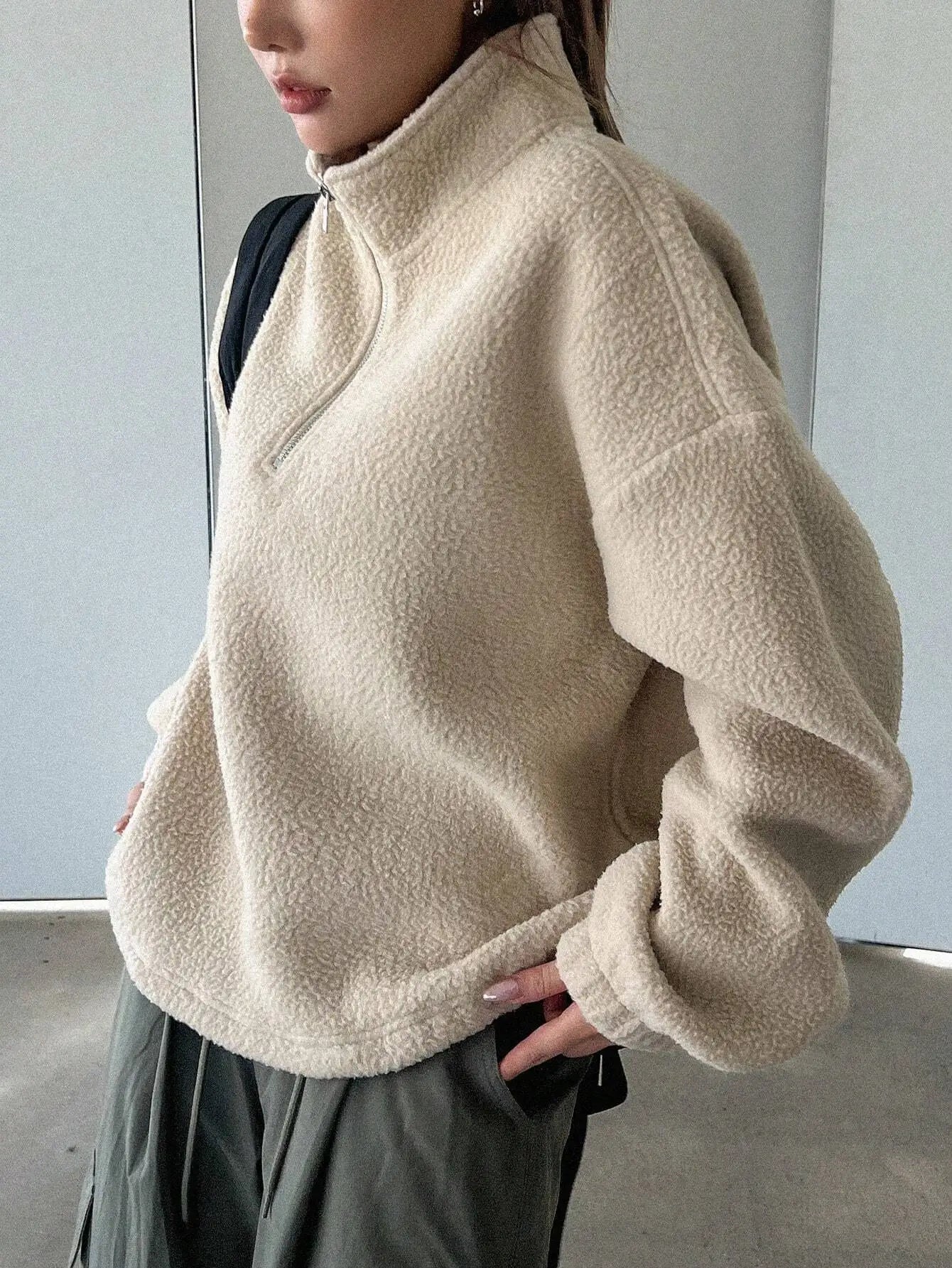 Oversized Half Zip Teddy Sweatshirt for Women, Drop Shoulder Long Sleeve Funnel Neck Casual Top, Apricot