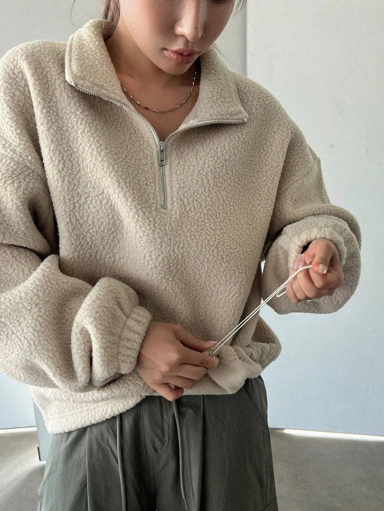 Oversized Half Zip Teddy Sweatshirt for Women, Drop Shoulder Long Sleeve Funnel Neck Casual Top, Apricot